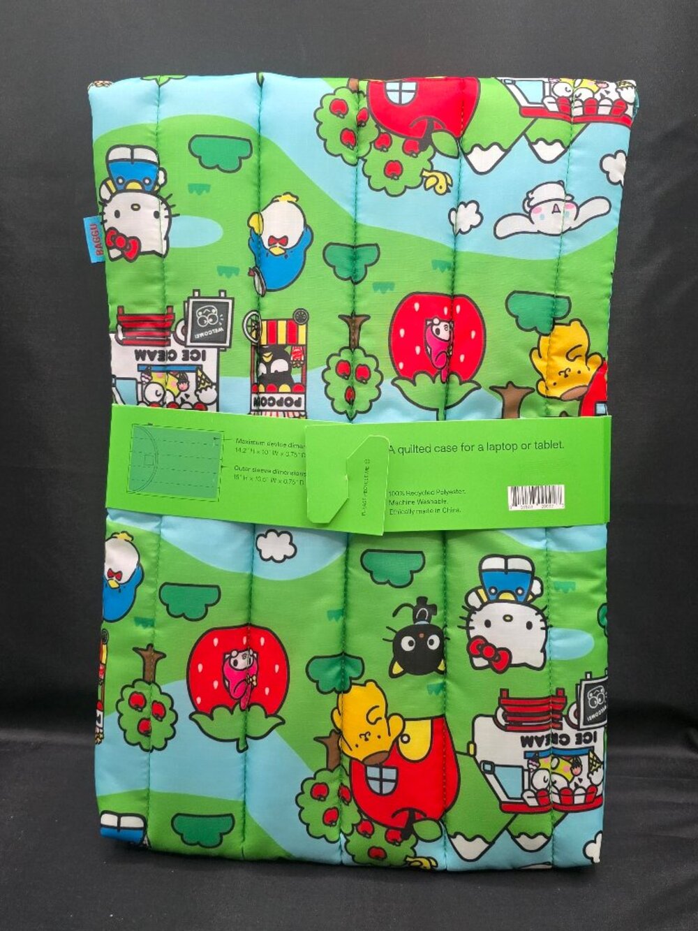 Baggu 16" Puffy Laptop Sleeve in the Hello Kitty and Friends Scene print - Picture 2 of 4
